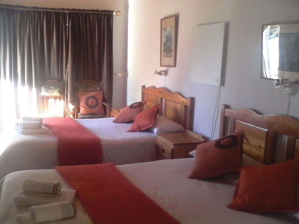 Ebenezer Guesthouse Колесберг Екстериор снимка