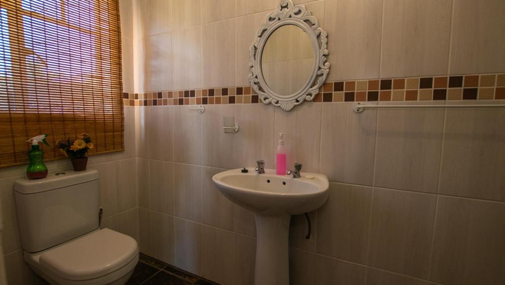 Ebenezer Guesthouse Колесберг Екстериор снимка