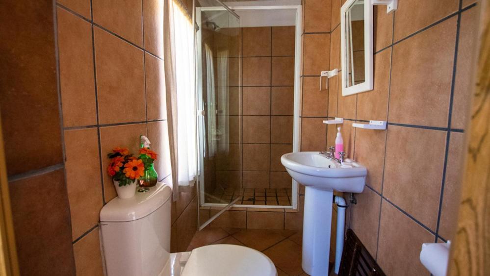 Ebenezer Guesthouse Колесберг Екстериор снимка