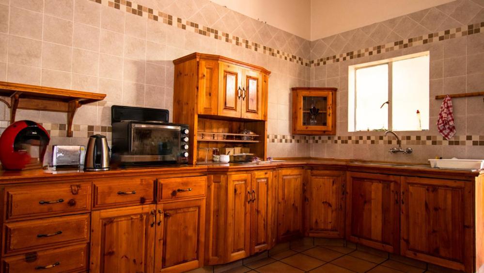 Ebenezer Guesthouse Колесберг Екстериор снимка